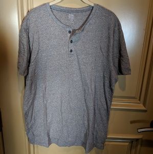 BNWT Mens Old Navy ultra soft gray henley